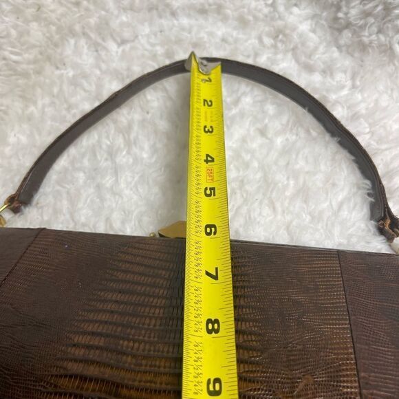 Vintage Brown Snake skin print handbag with antique gold tone hardwares. - Picture 9 of 15